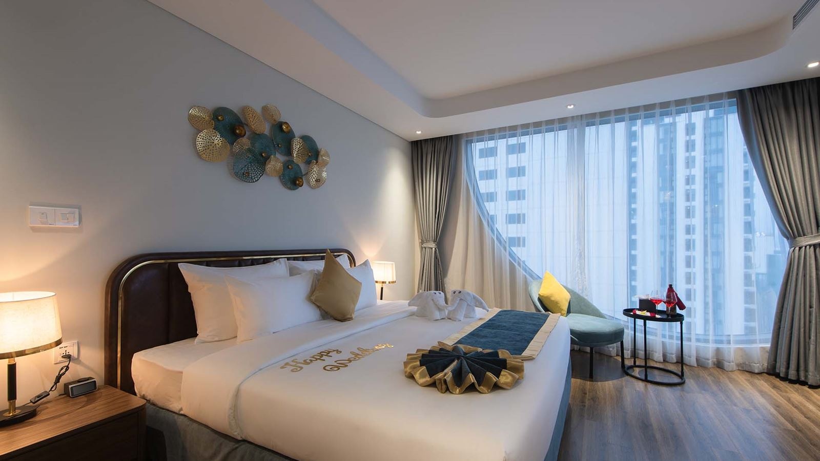 rooms-premier-partial-sea-view