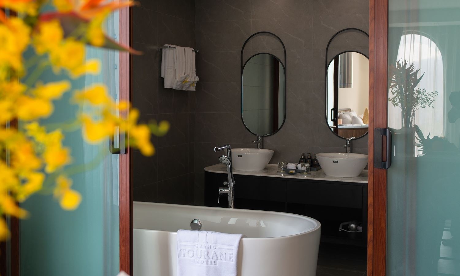 rooms-signature-city-view-child-without-extra-bed