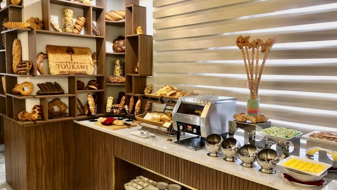 restaurants-monstera-restaurant