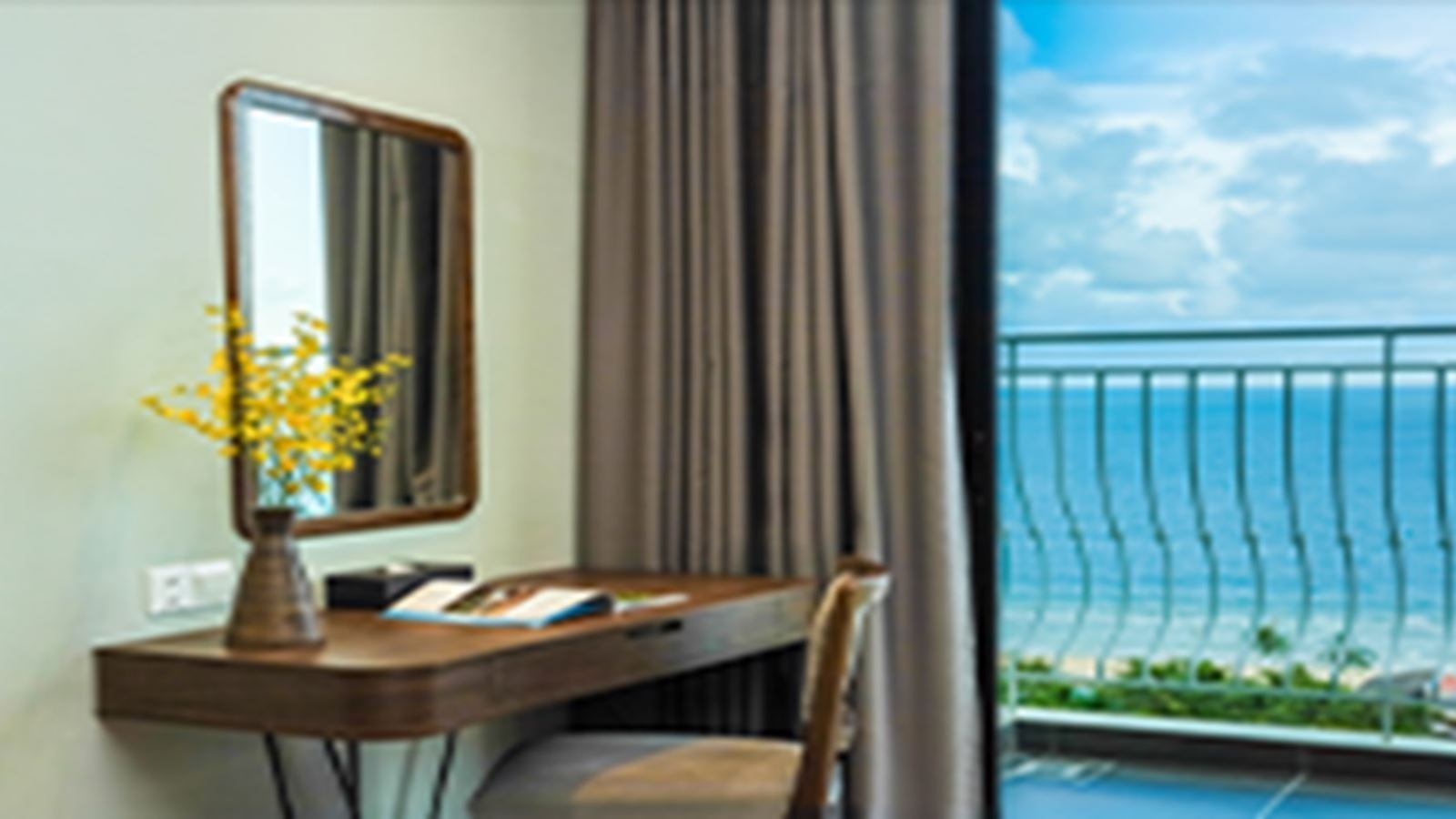rooms-executive-double-ocean-view-child-without-extra-bed