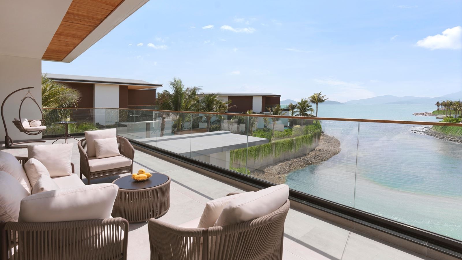 rooms-coastal-suite