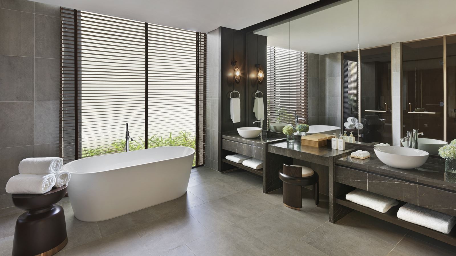 rooms-pool-pavilion-child-without-extra-bed