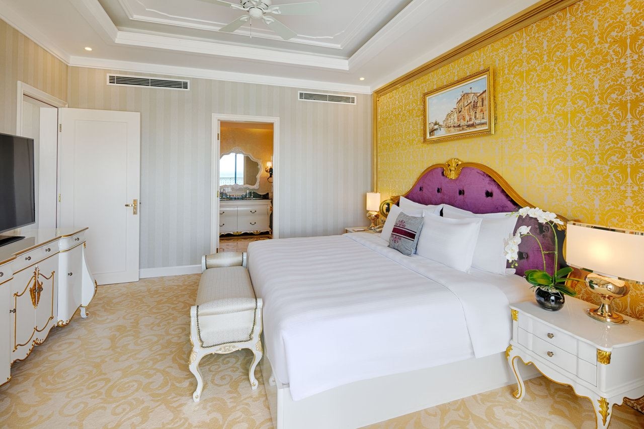 rooms-executive-suite-ocean-view