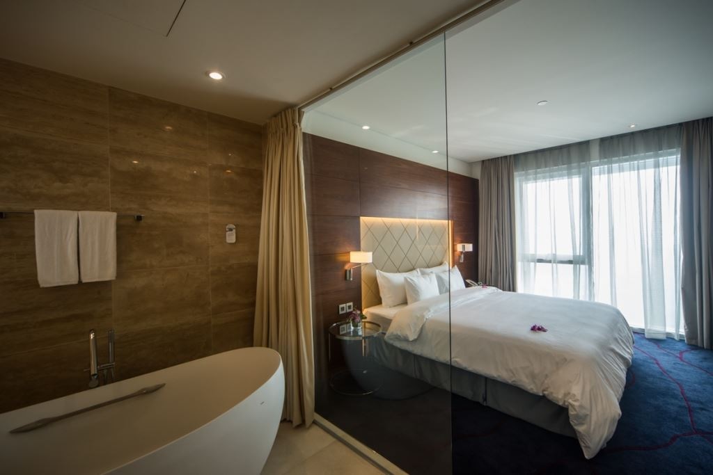 rooms-liberty-central-suite