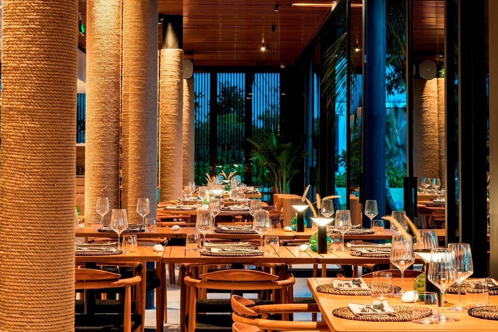 restaurants-restaurants