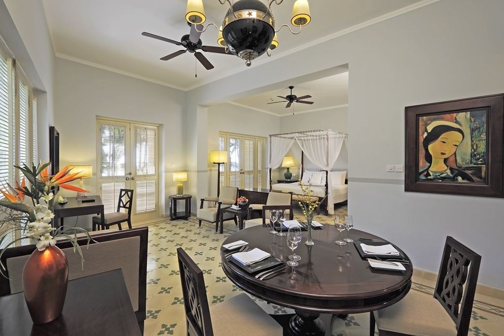 rooms-junior-ocean-suite