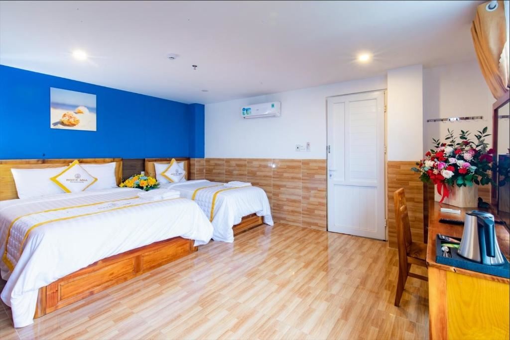 rooms-standard-triple