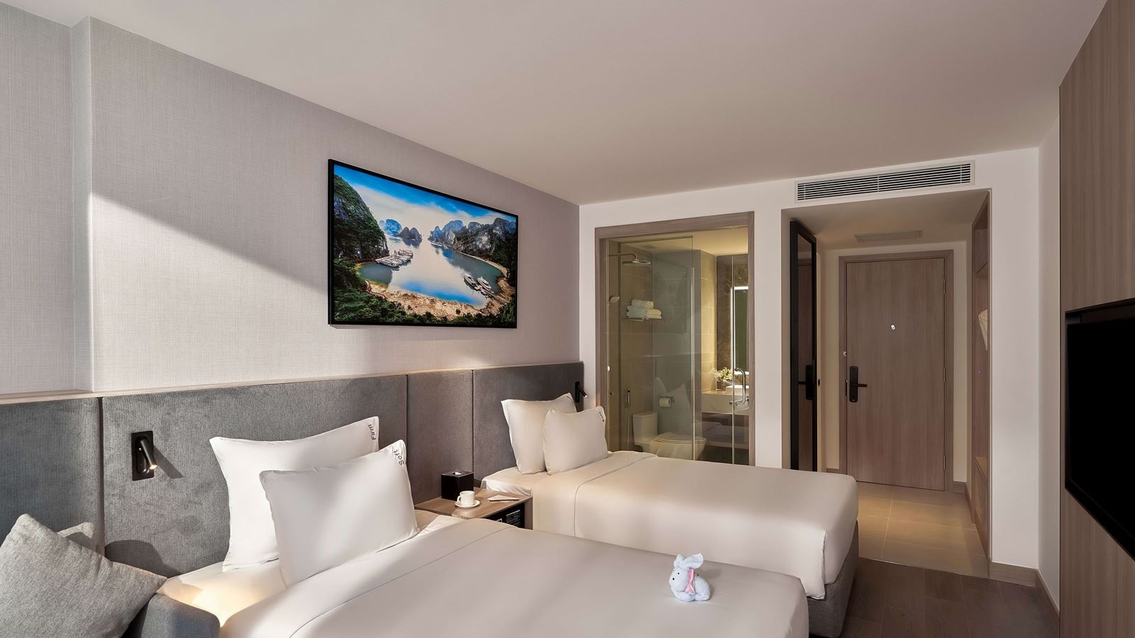 rooms-premier-sea-view-with-balcony-no-extra-bed