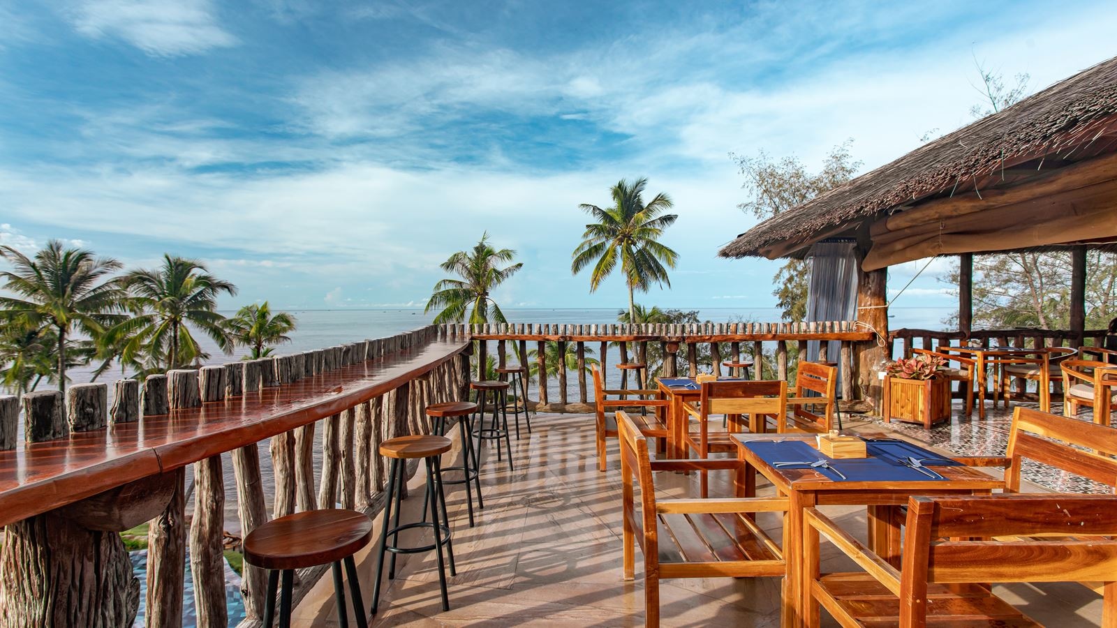 restaurants-tropicana-restaurant