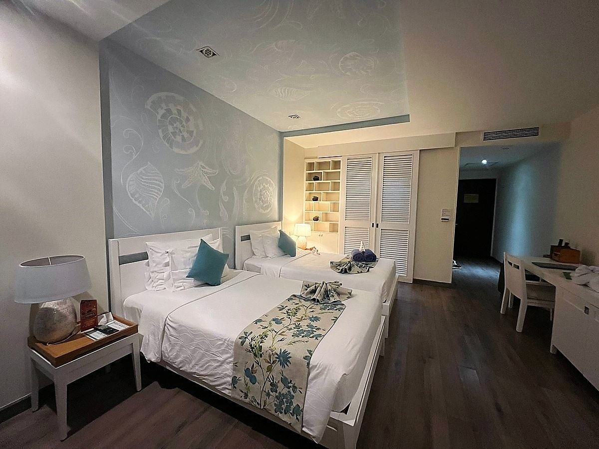 rooms-azul-garden-view