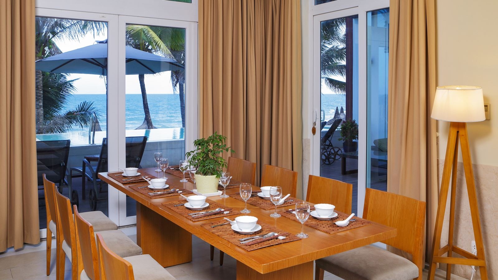 rooms-villa-ocean-front-3-bedrooms