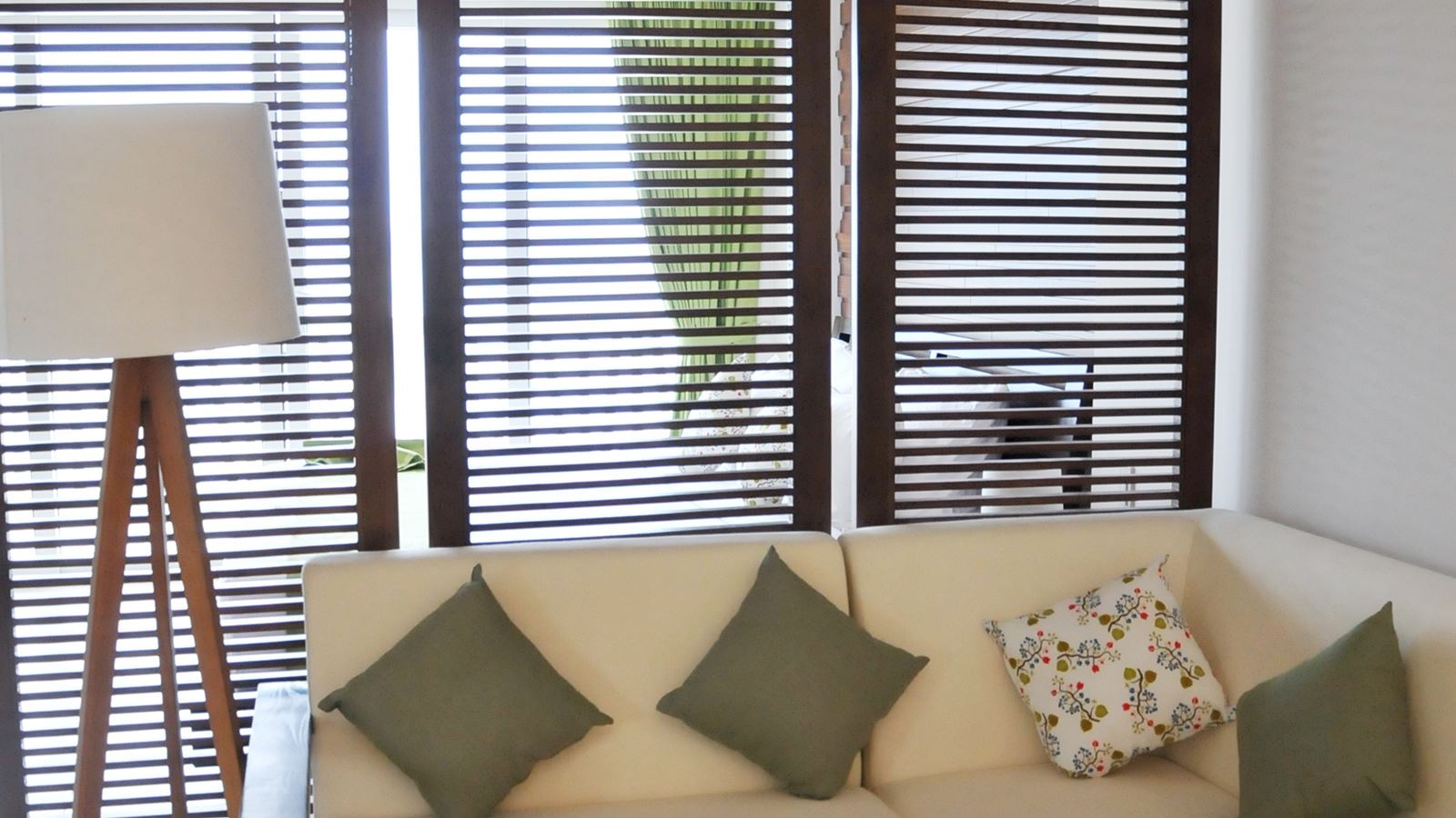 rooms-verde-condo-lounge-without-view-child-without-extra-bed