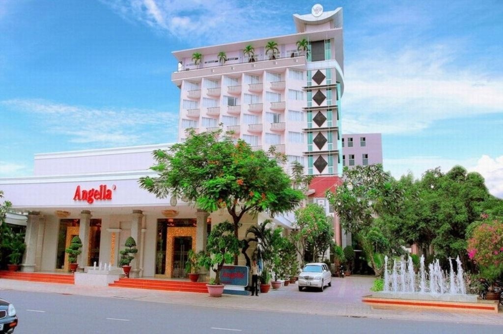general-main-building