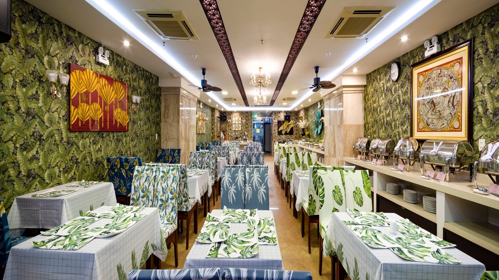 restaurants-restaurant