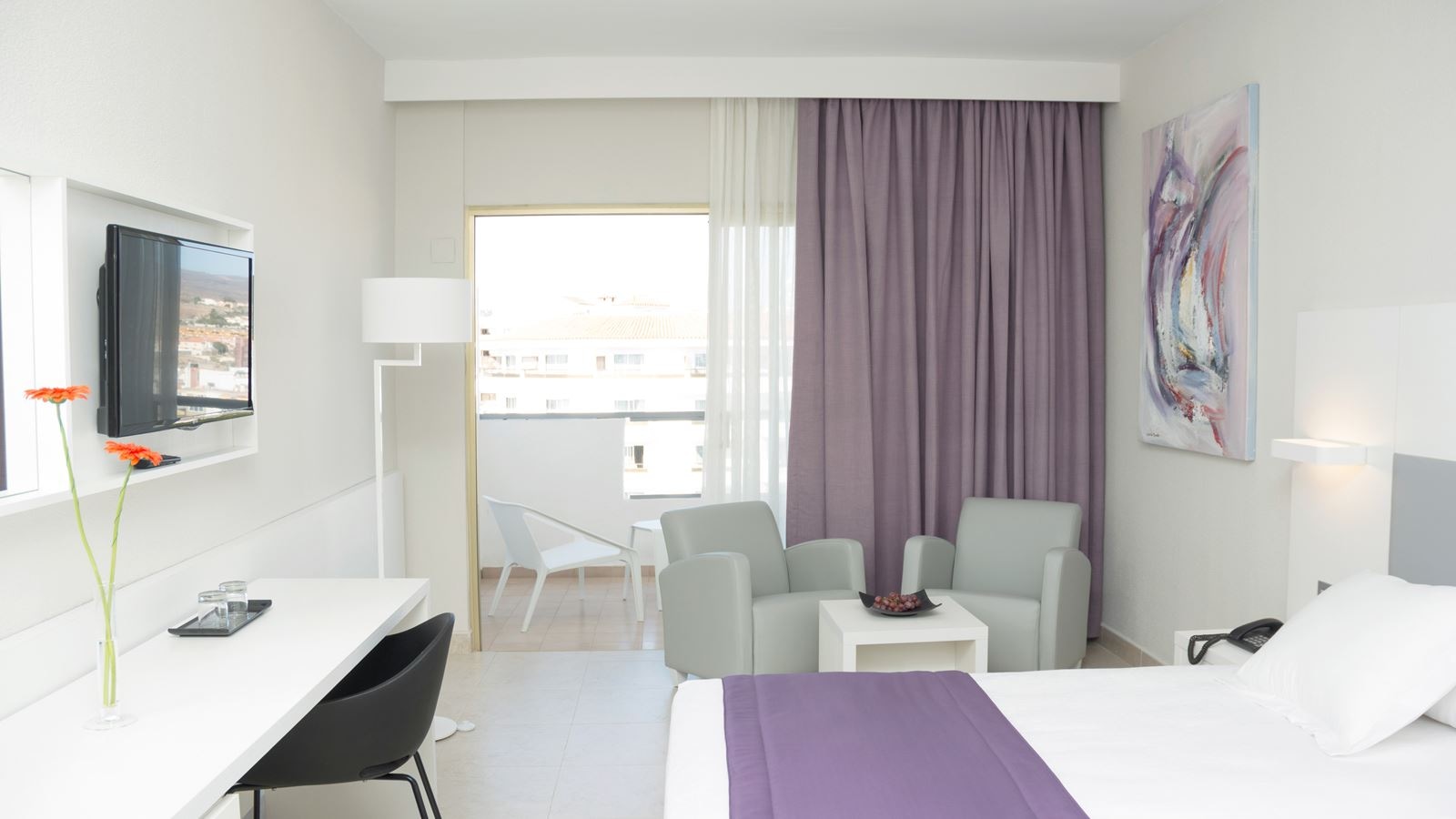 rooms-doble-standard-with-balconydoble-single-use-standard-with-balcony