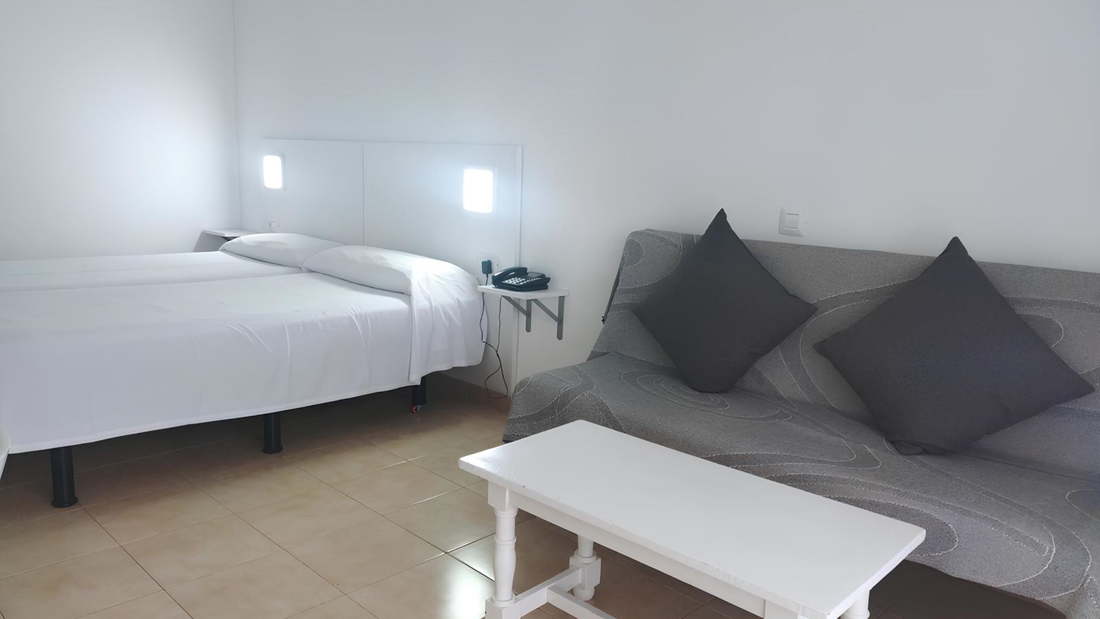 rooms-studio-standard-balconyterrace