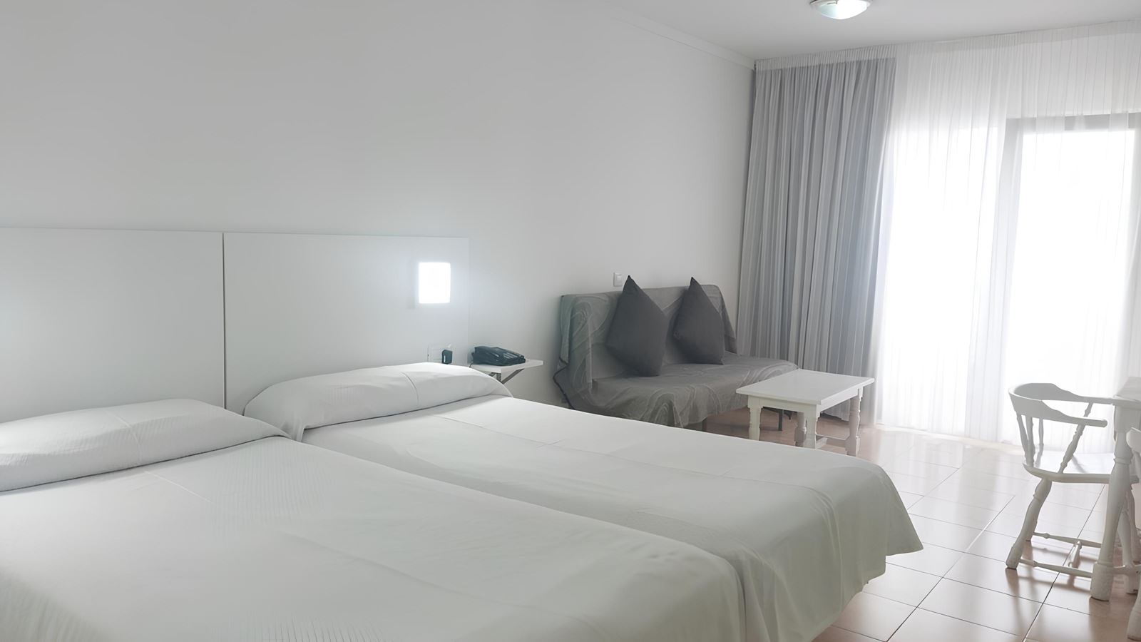 rooms-studio-standard-balconyterrace