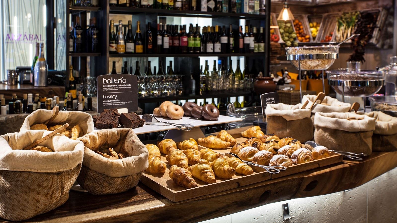 restaurants-restaurants