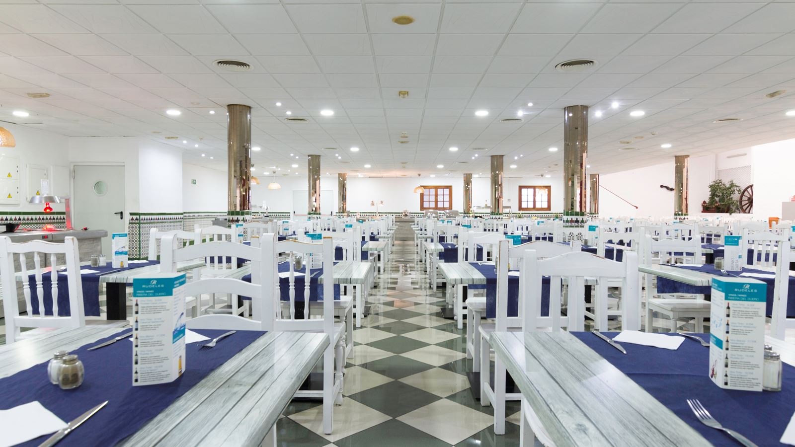 restaurants-restaurants