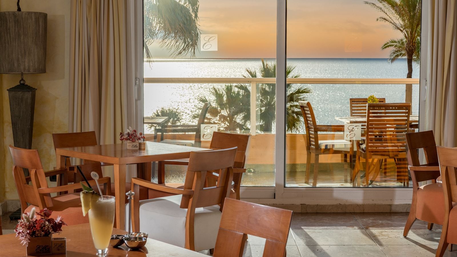 restaurants-lobby-bar