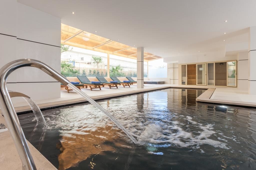 pools-indoor-pool