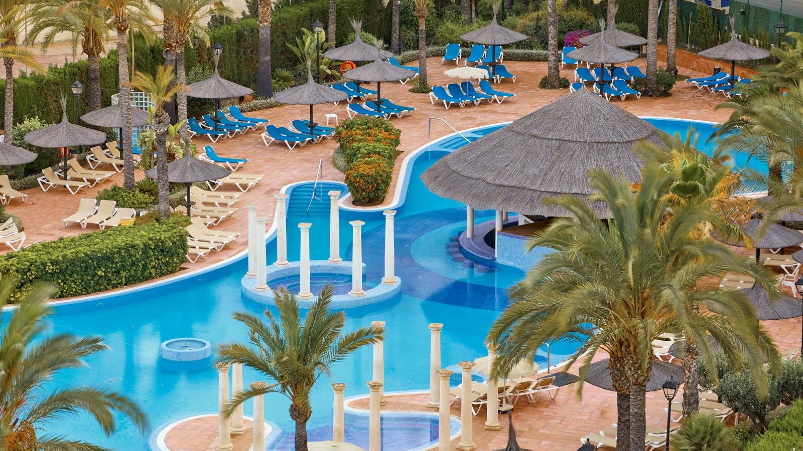 pools-outdoor-pool