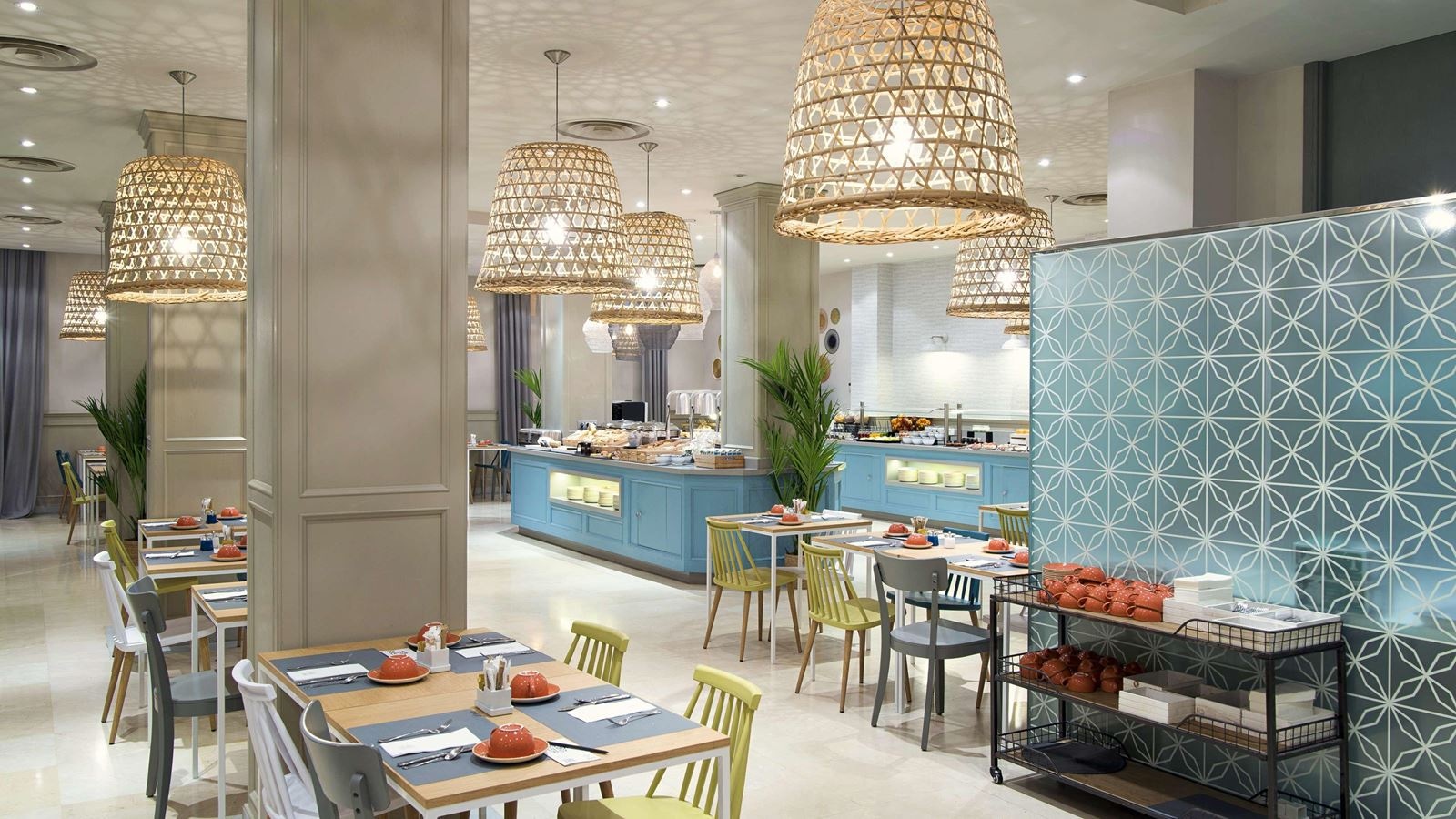 restaurants-restaurants