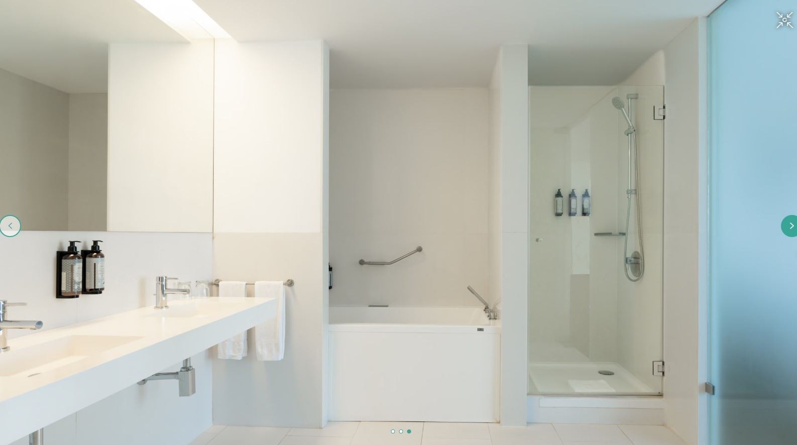 rooms-family-room