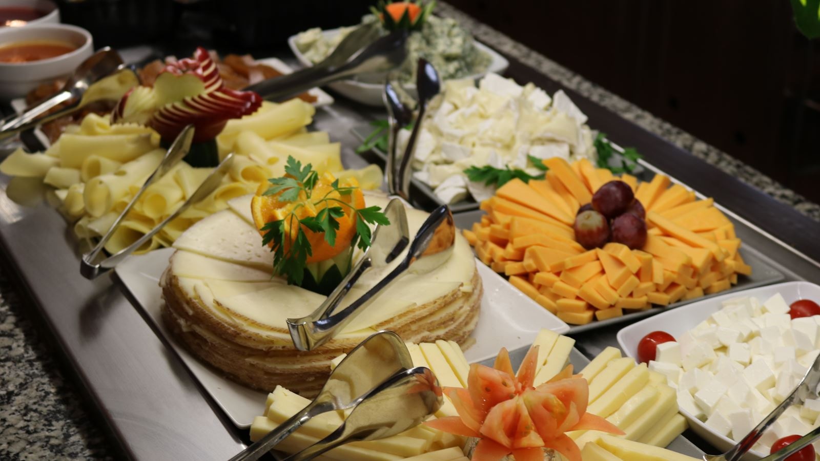 restaurants-restaurant