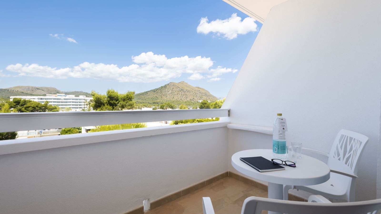 rooms-double-room--balcony