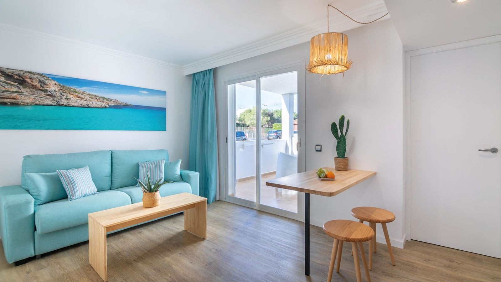 rooms-suite-poolview-balcony-or-terrace-a
