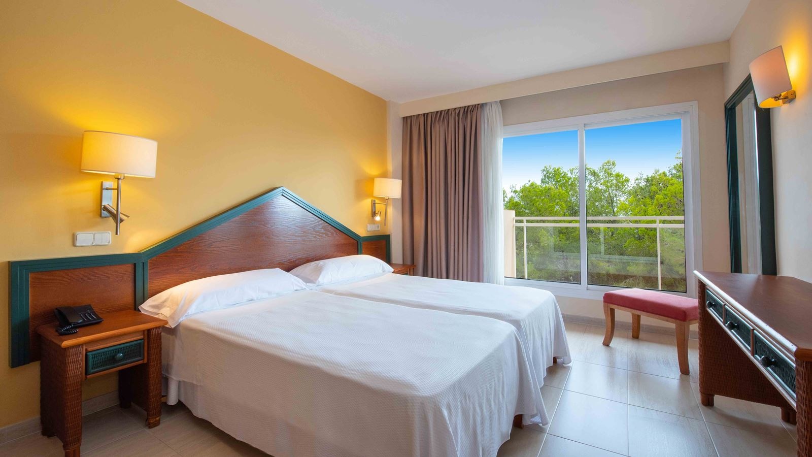 rooms-ag--apartment-garden