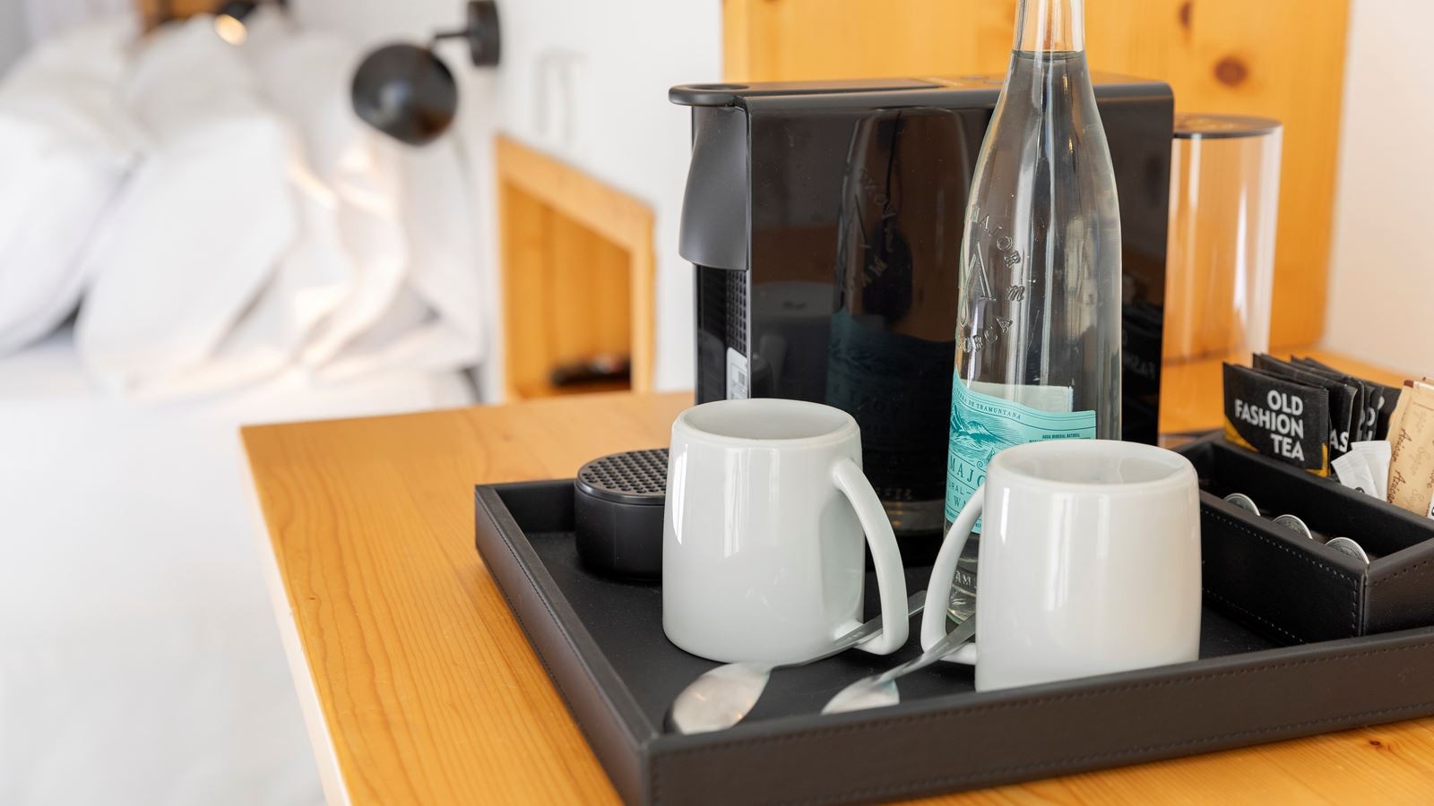 rooms-room-double-partial-sea-view-balcony