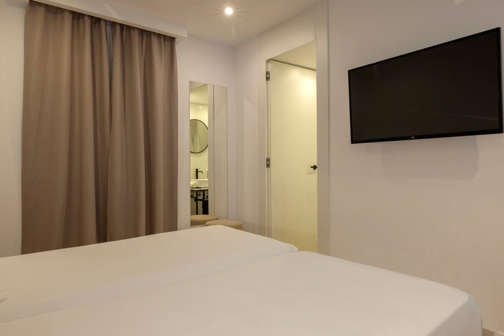 rooms-room-double-economy