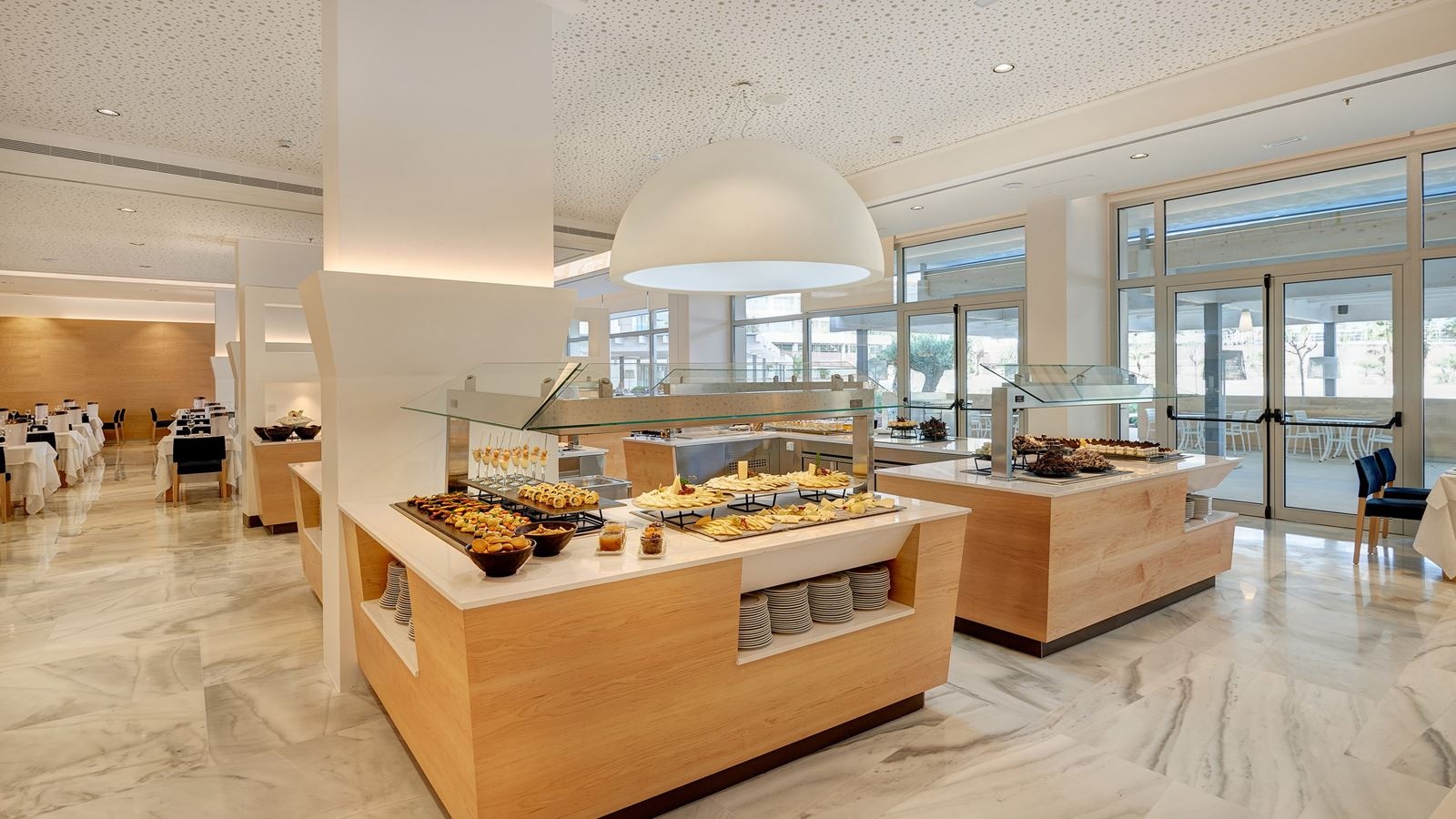 restaurants-main-restaurant