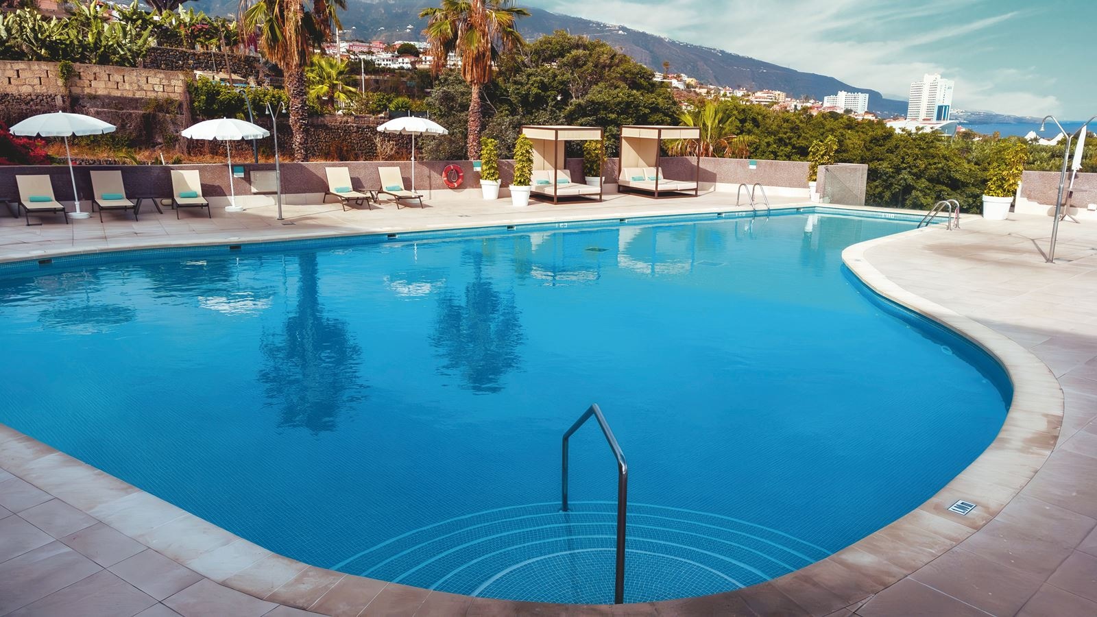 pools-main-building