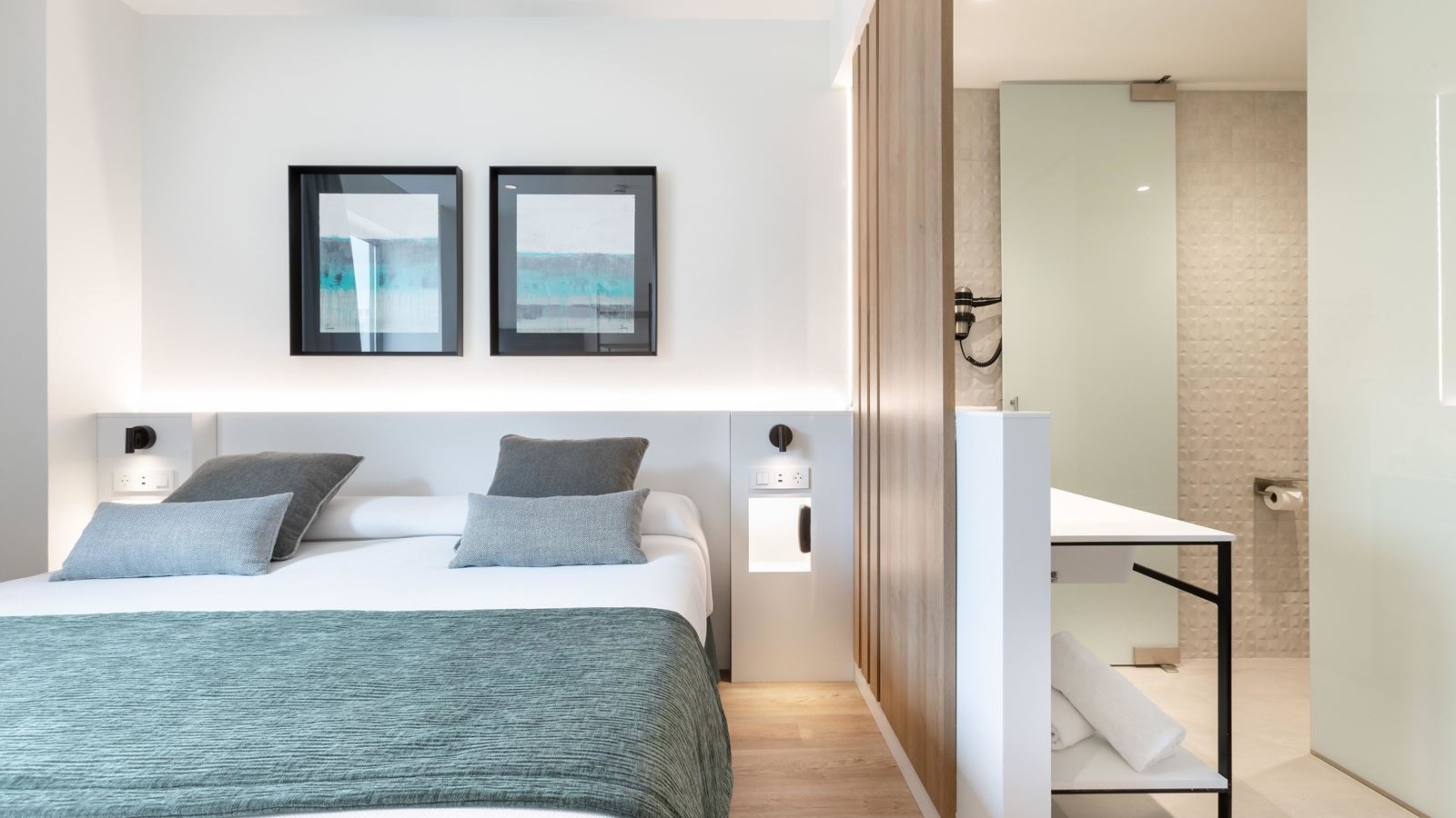 rooms-executive-room