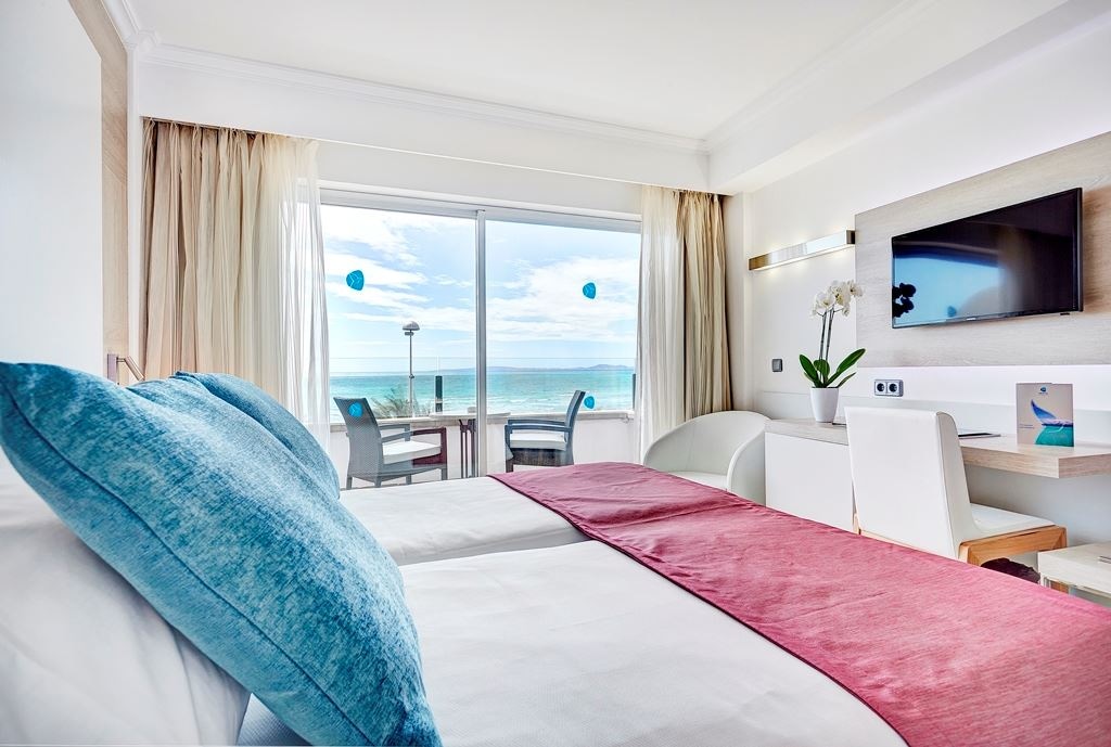 rooms-double-room-balcony