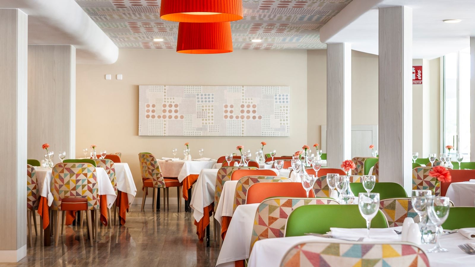 restaurants-main-restaurant