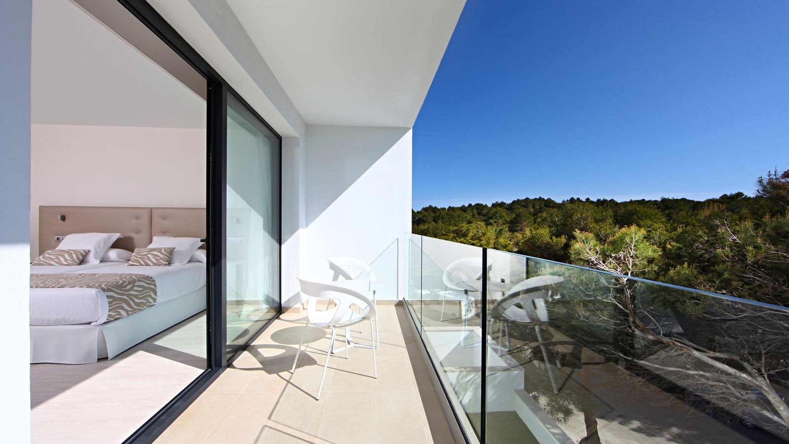 rooms-double-room-garden-view