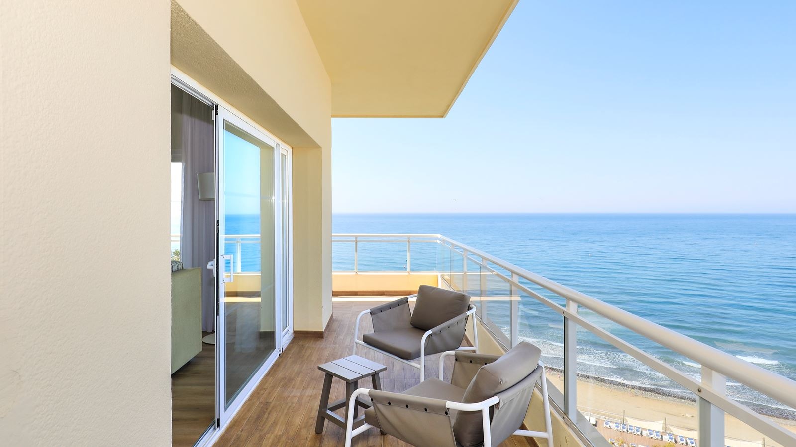 rooms-xtra-suite-with-balcony-or-terrace