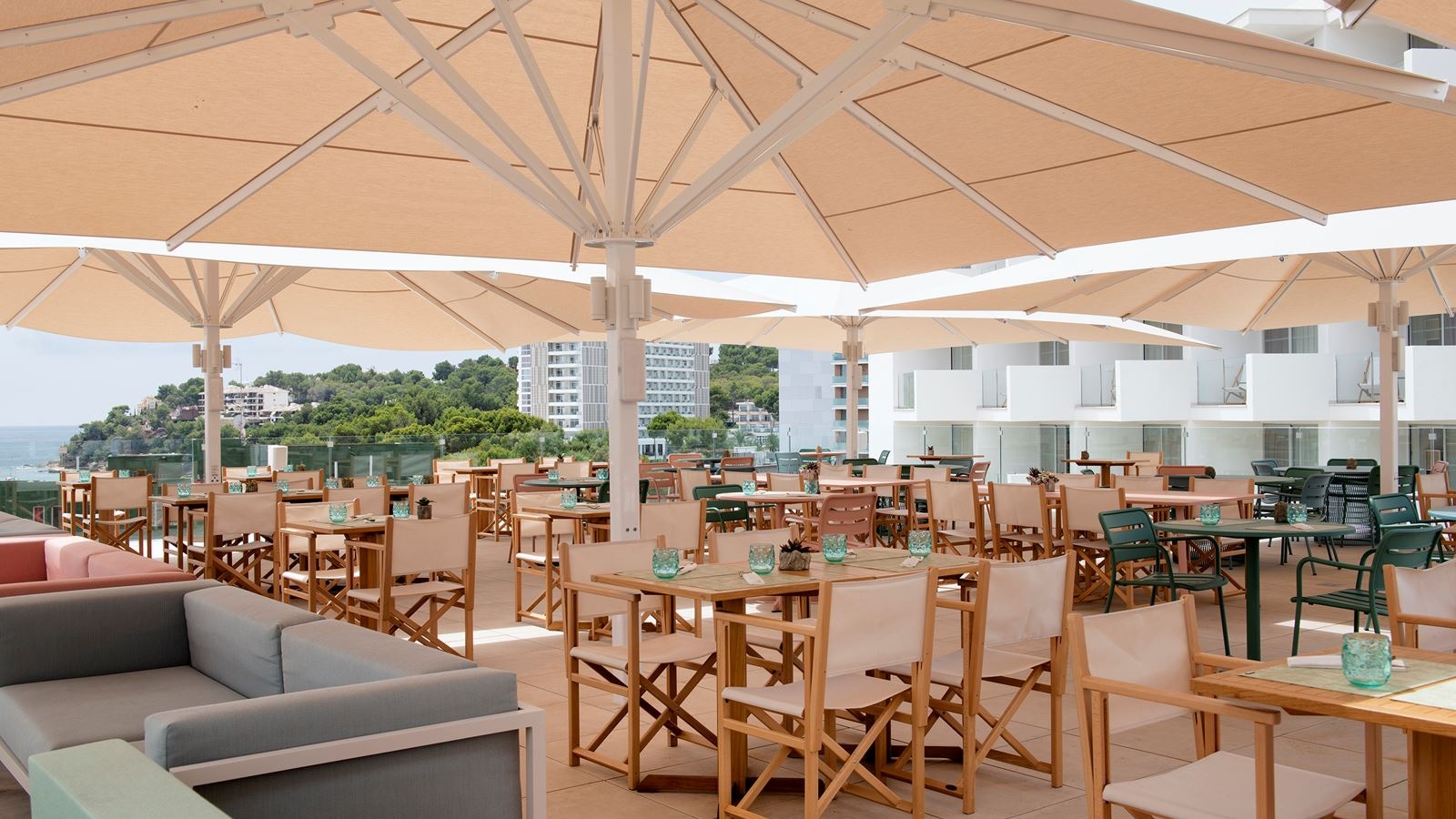 restaurants-shallow-sun-club