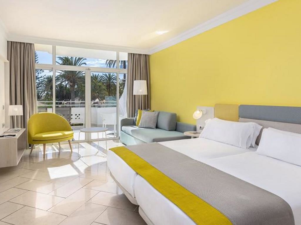 rooms-dsol-double-solarium-balcony-or-terrace