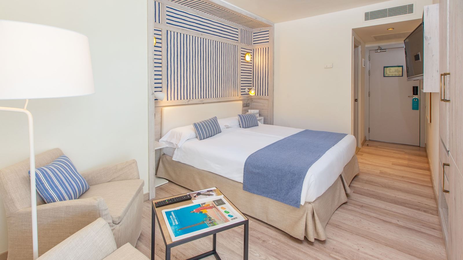 rooms-dste-double-standard-economy-with-balcony-or-terrace