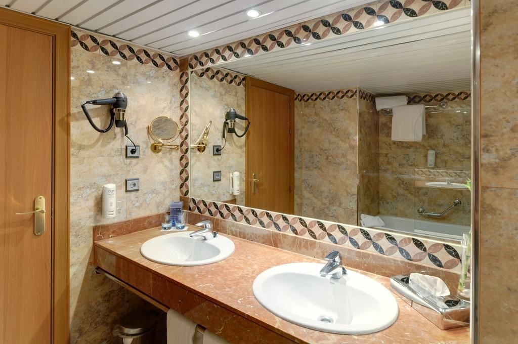 rooms-double-room-sea-view