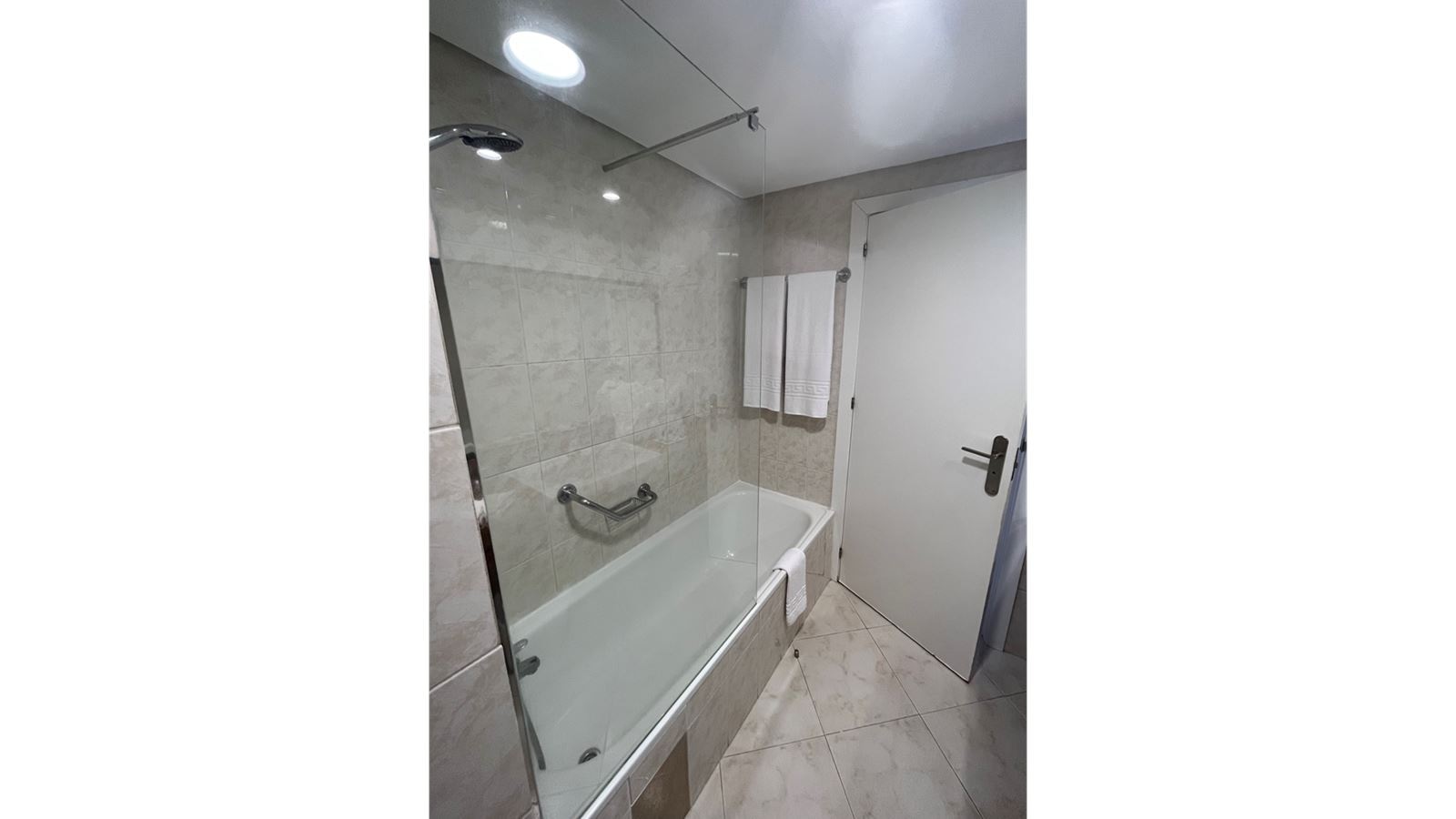 rooms-premium-double-room-sea-view-refurbished