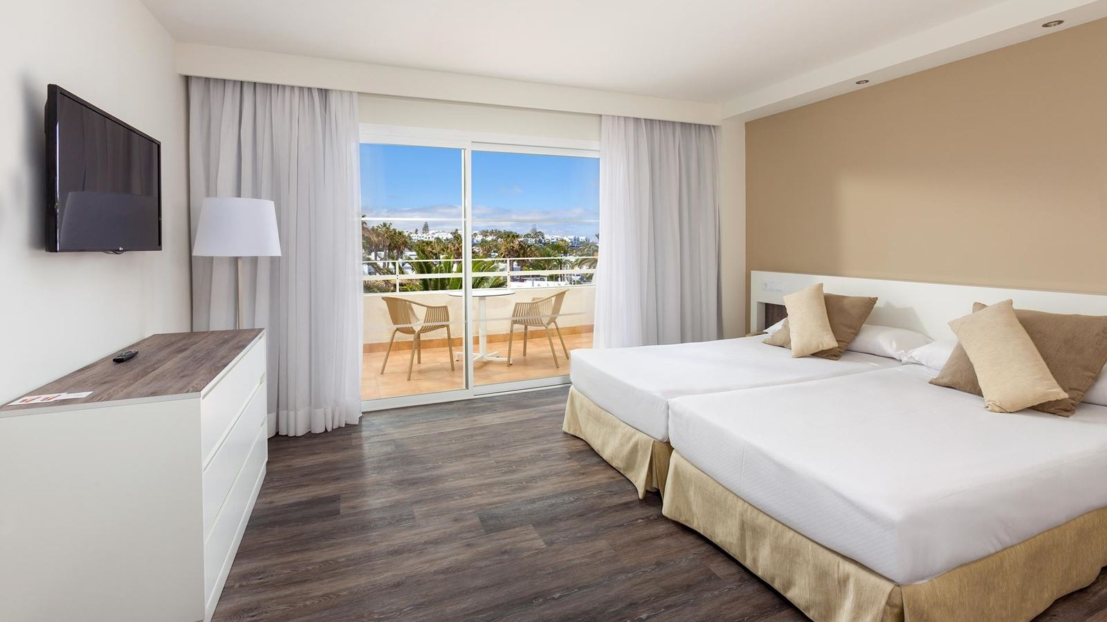 rooms-double-superior-sea-view