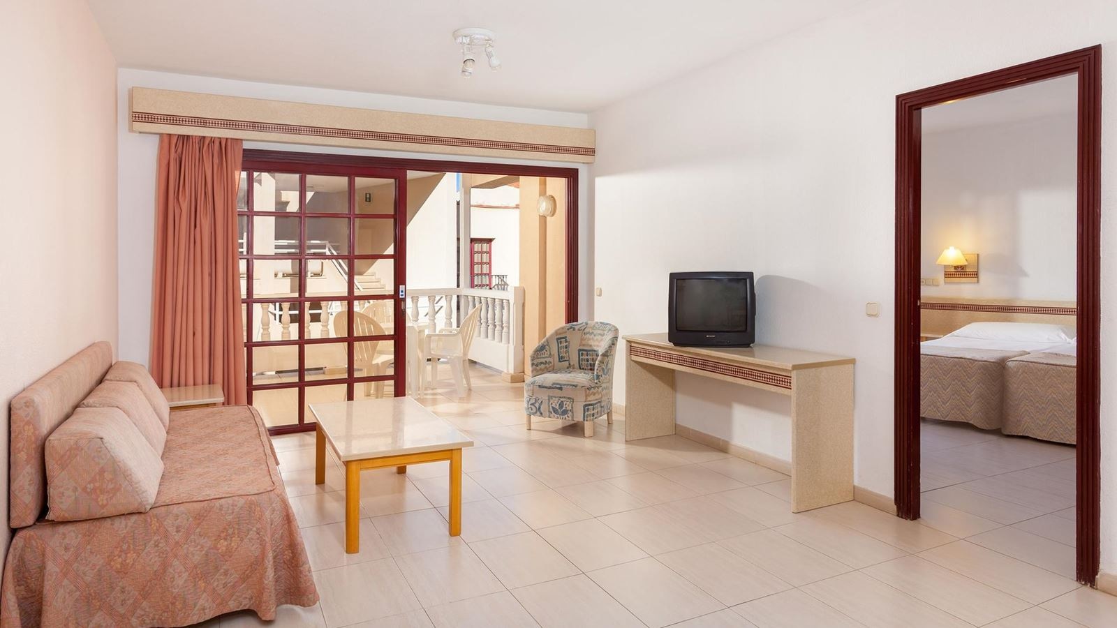 rooms-1-bedroom-apartment-lateral-sea-view-balcony-or-terrace