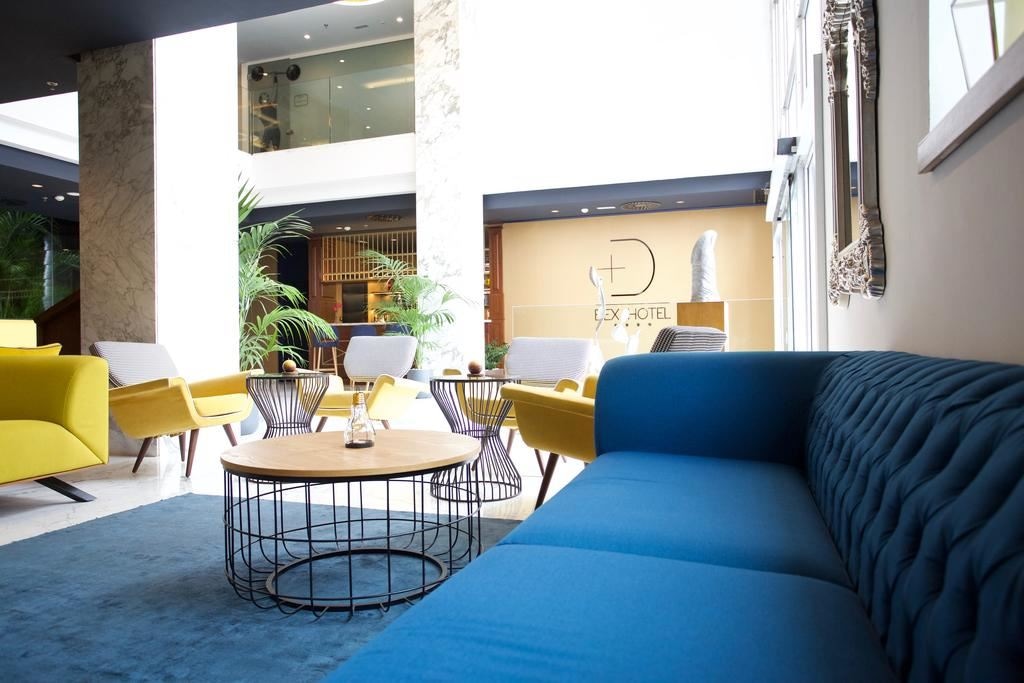 bars-the-vault--lobby-bar