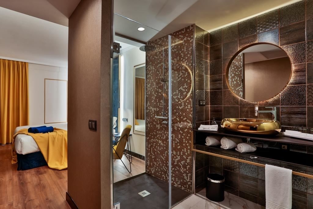 rooms-deluxe-twin-room